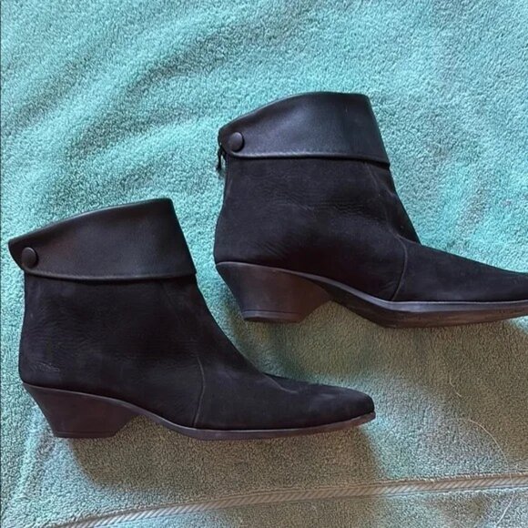 Arche Black Ankle Boots NIB Euro 41 - Picture 2 of 9